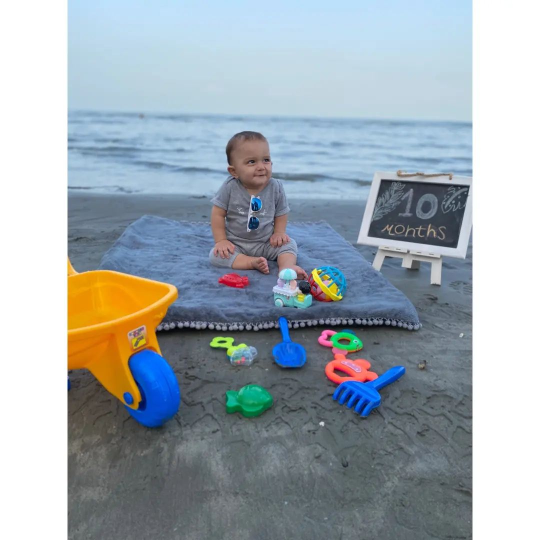 تم عکس تابستانی کودک ارتا رشتبری