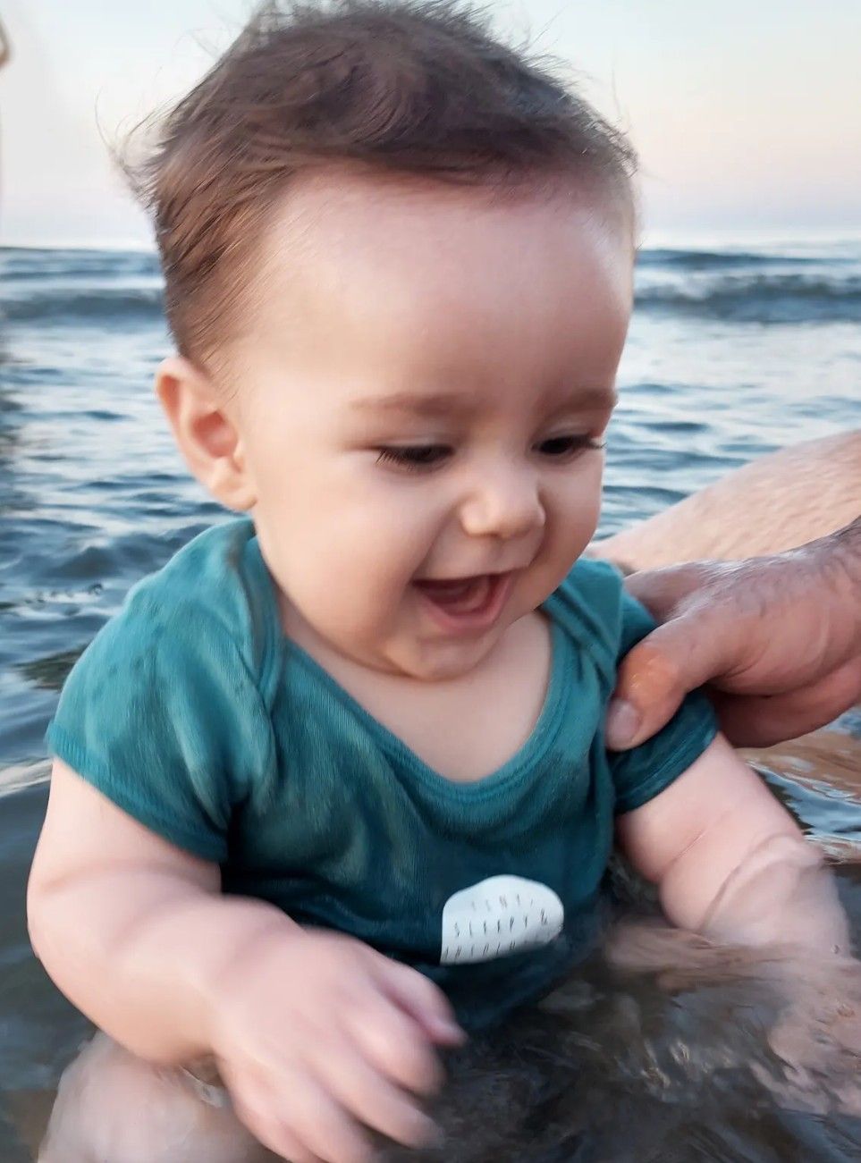 تم عکس تابستانی کودک آدریان