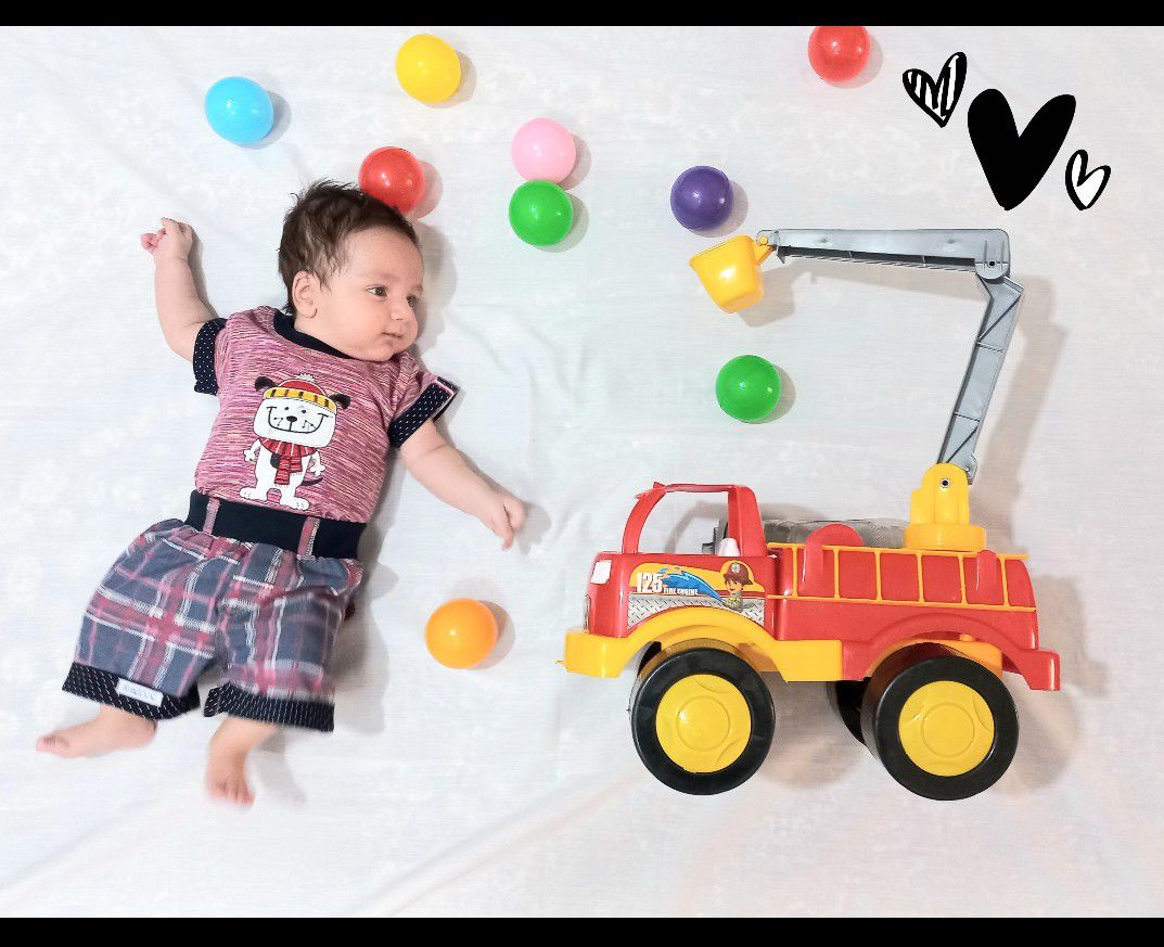 یک ماهگی نوزاد محمدرضا رحیمی