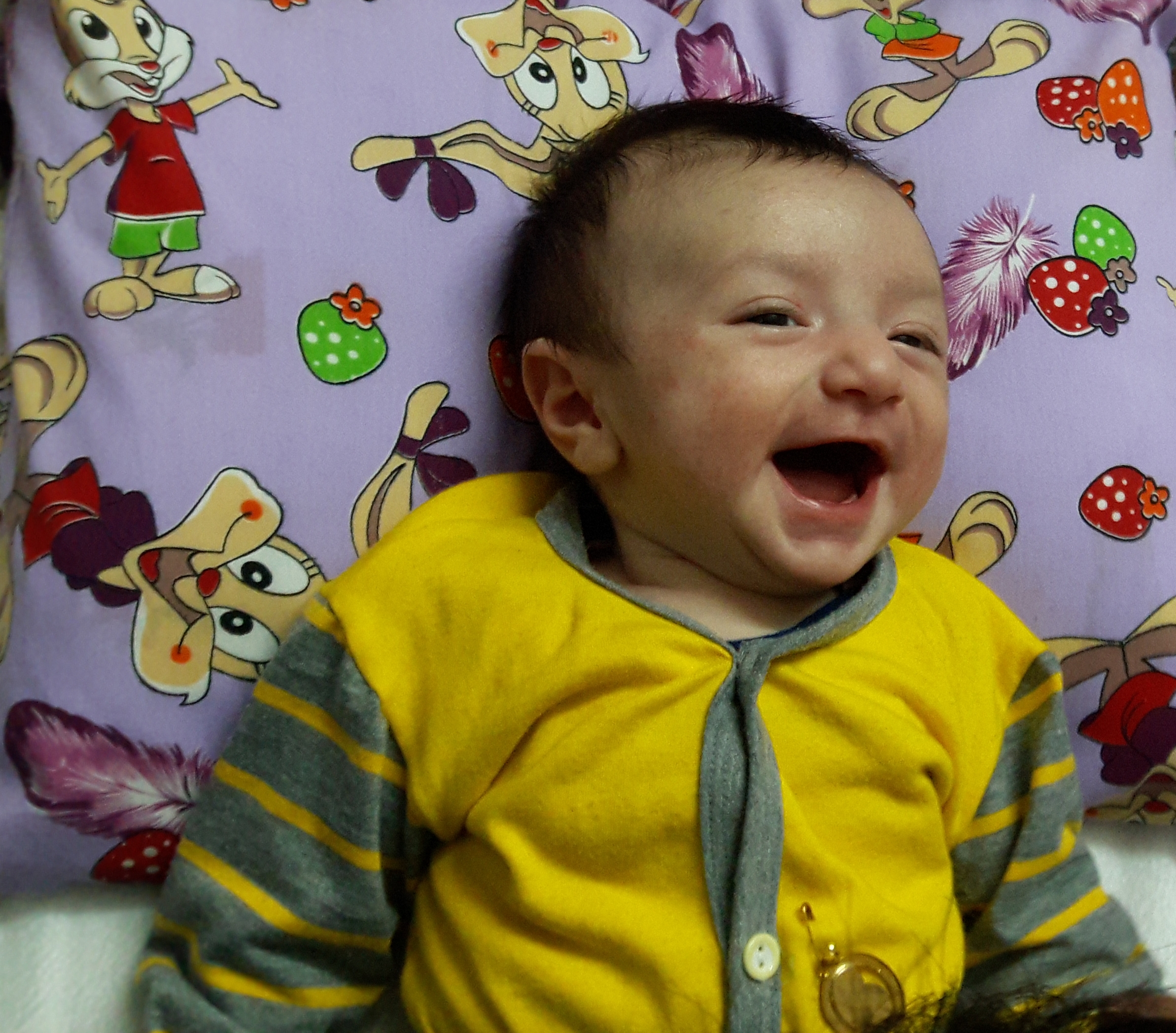 یازده ماهگی نوزاد الین پوراحمد جوبنی