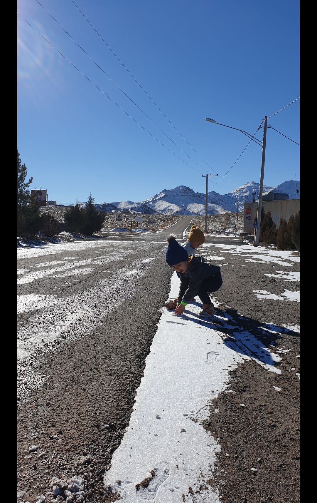 تم عکس زمستانی نوزاد سبحان کریمی