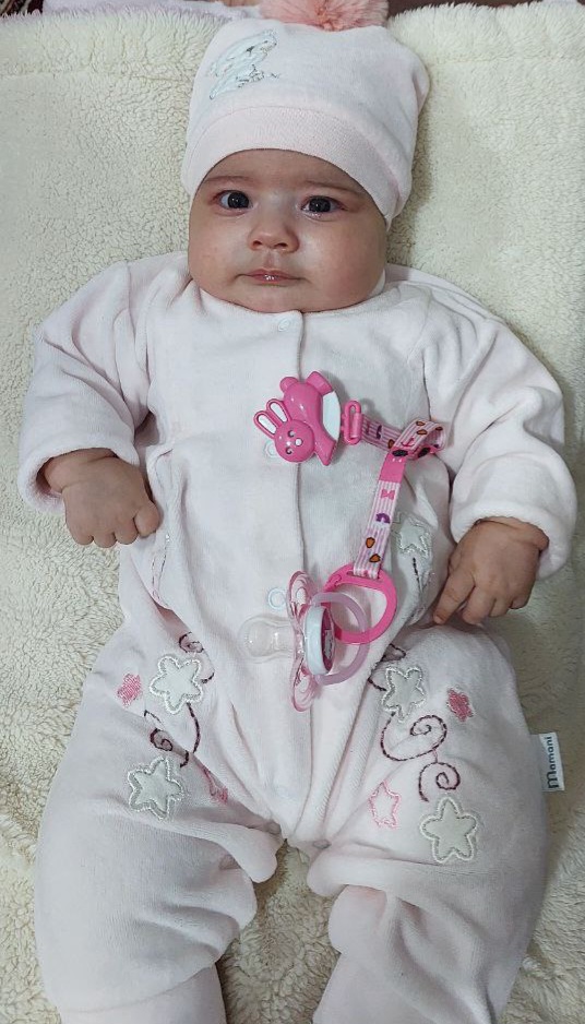 اولین خنده نوزاد نفس