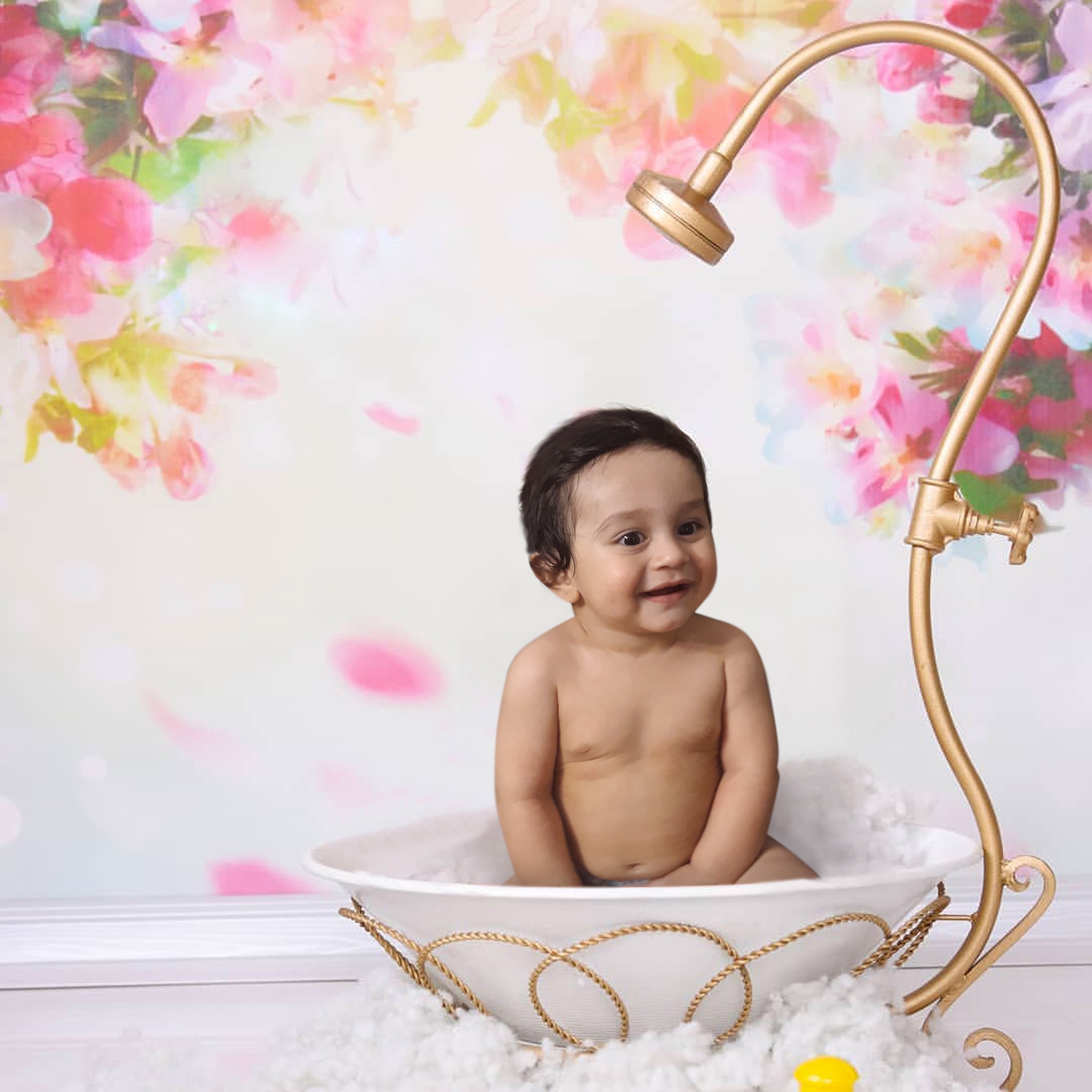 دوازده ماهگی نوزاد محمدعلی زاهدی