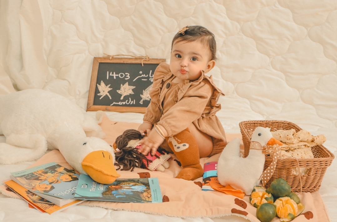 شب یلدا کودک نیلیا صدر