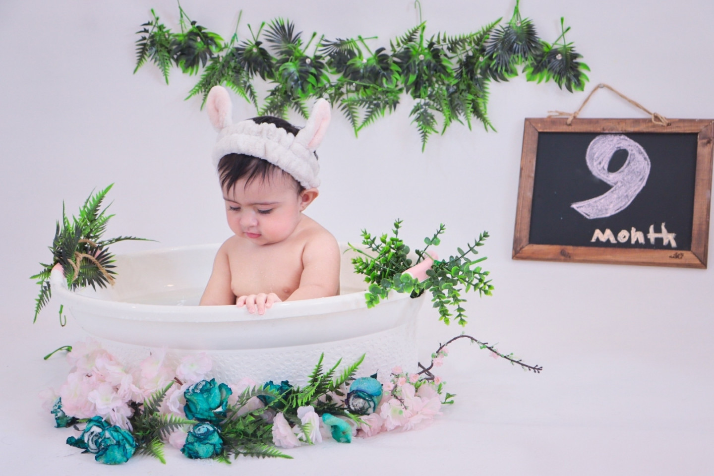 عکس نوزاد دختر نیلیا صدر