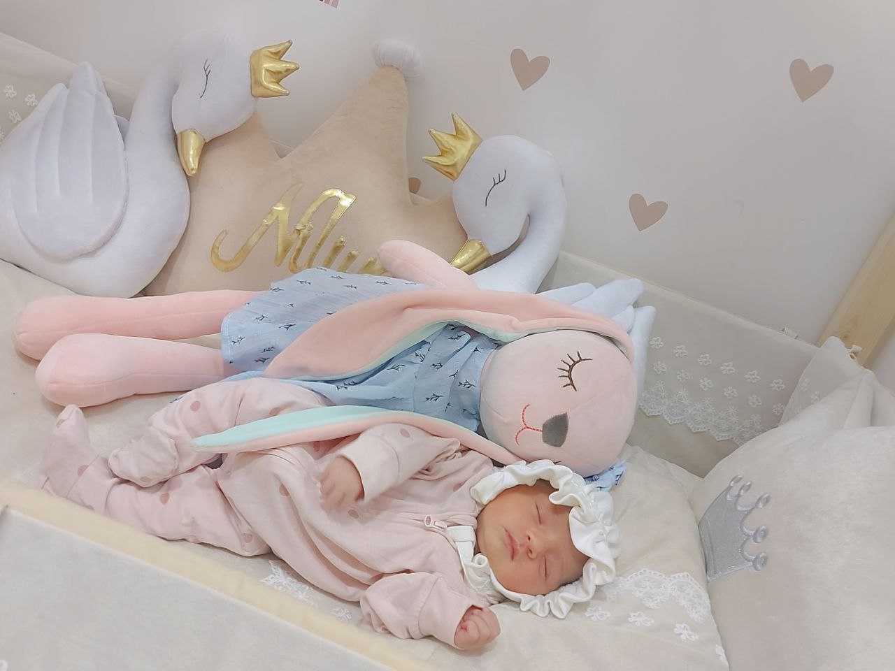 عکس نوزاد دختر نیلیا صدر