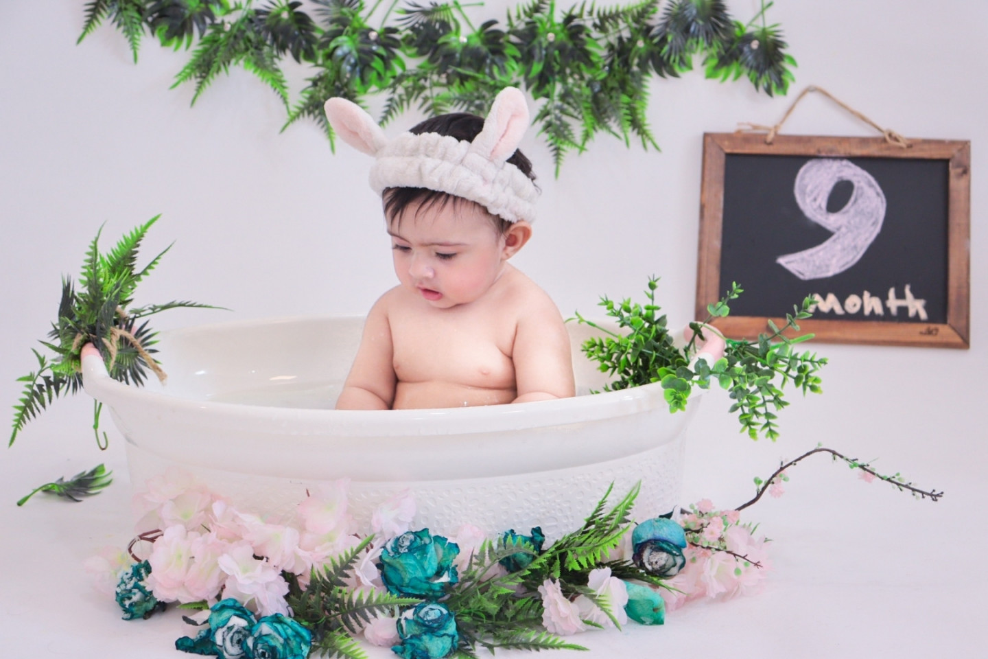 تم عکس تابستانی کودک نیلیا صدر