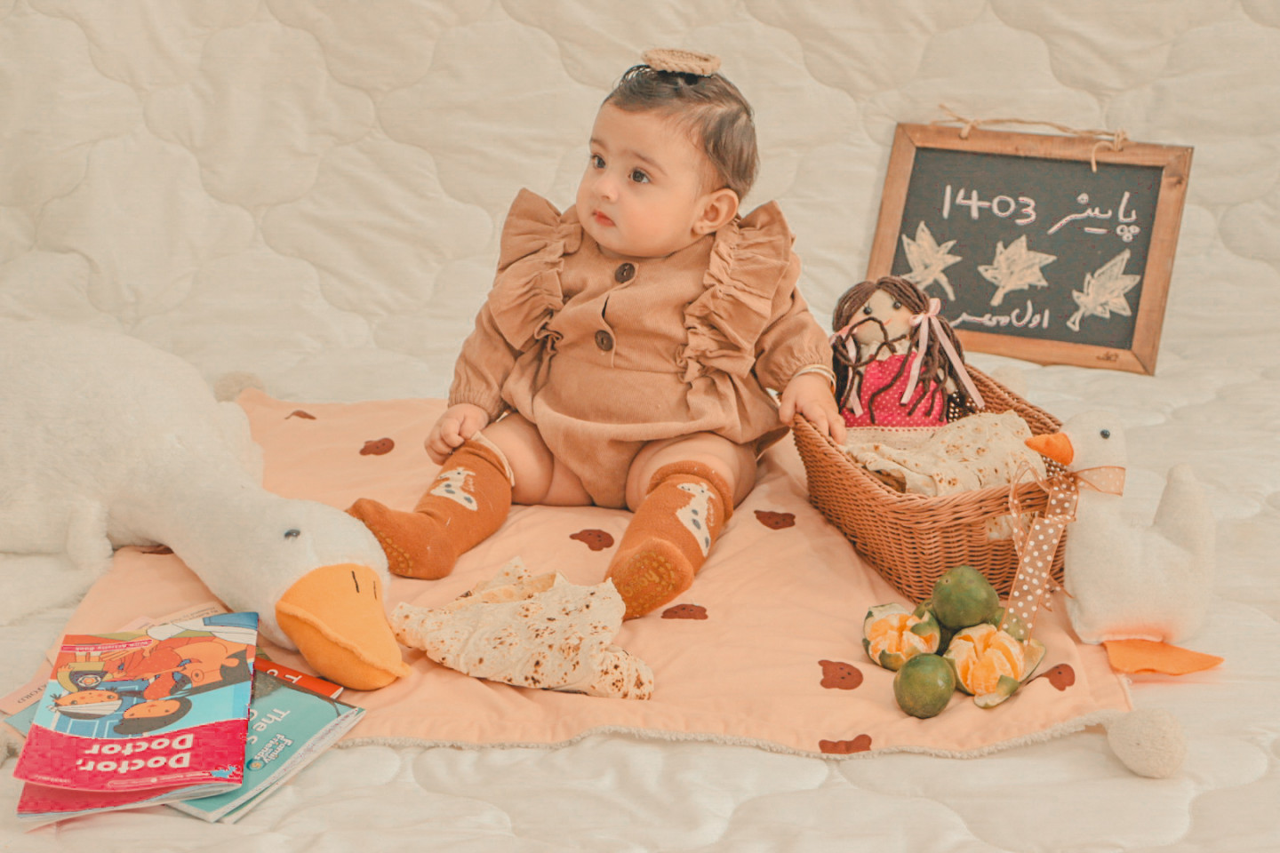 عکاسی با میوه نیلیا صدر