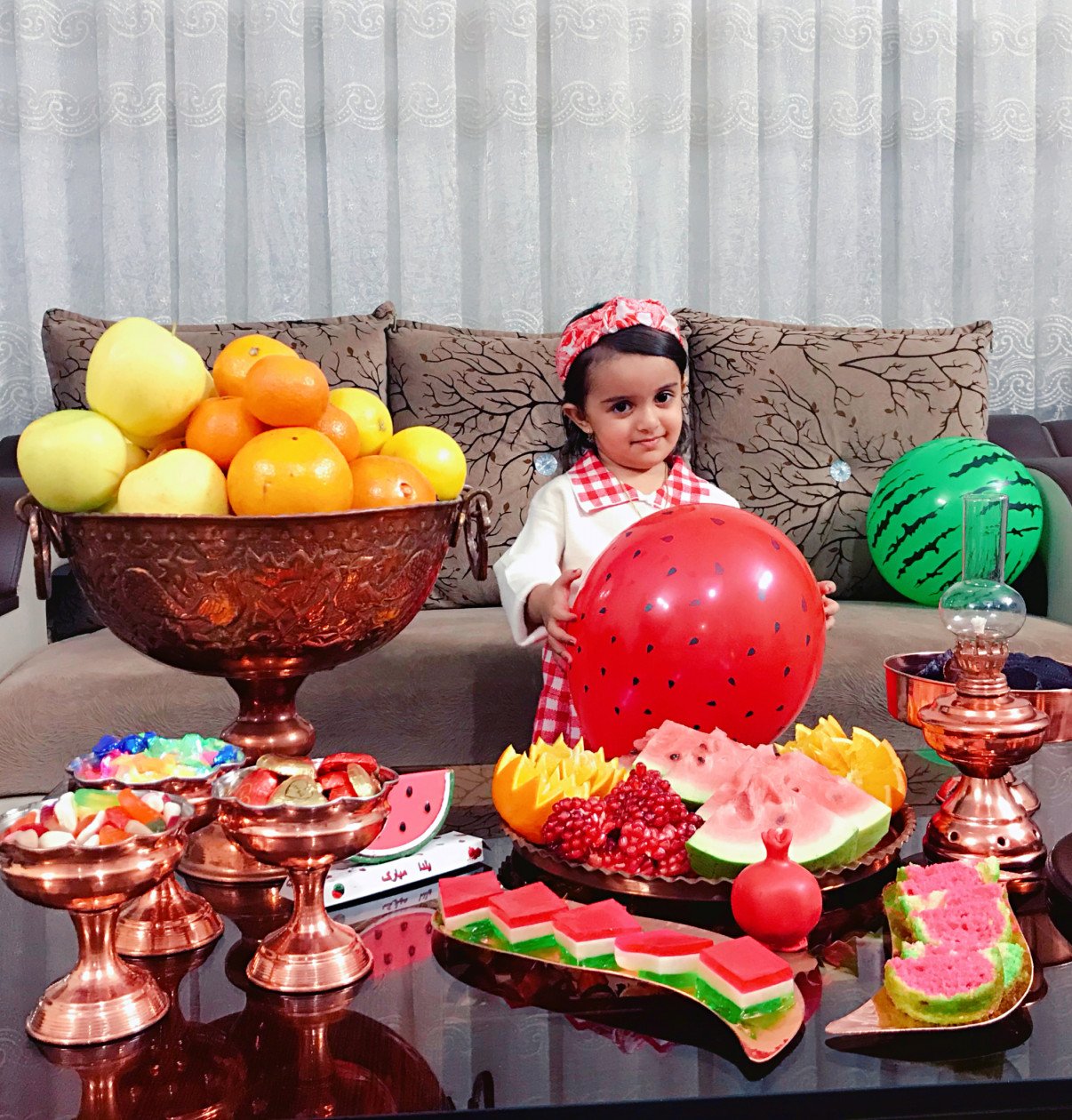 تخته سیاه سفید دلارام لطفي