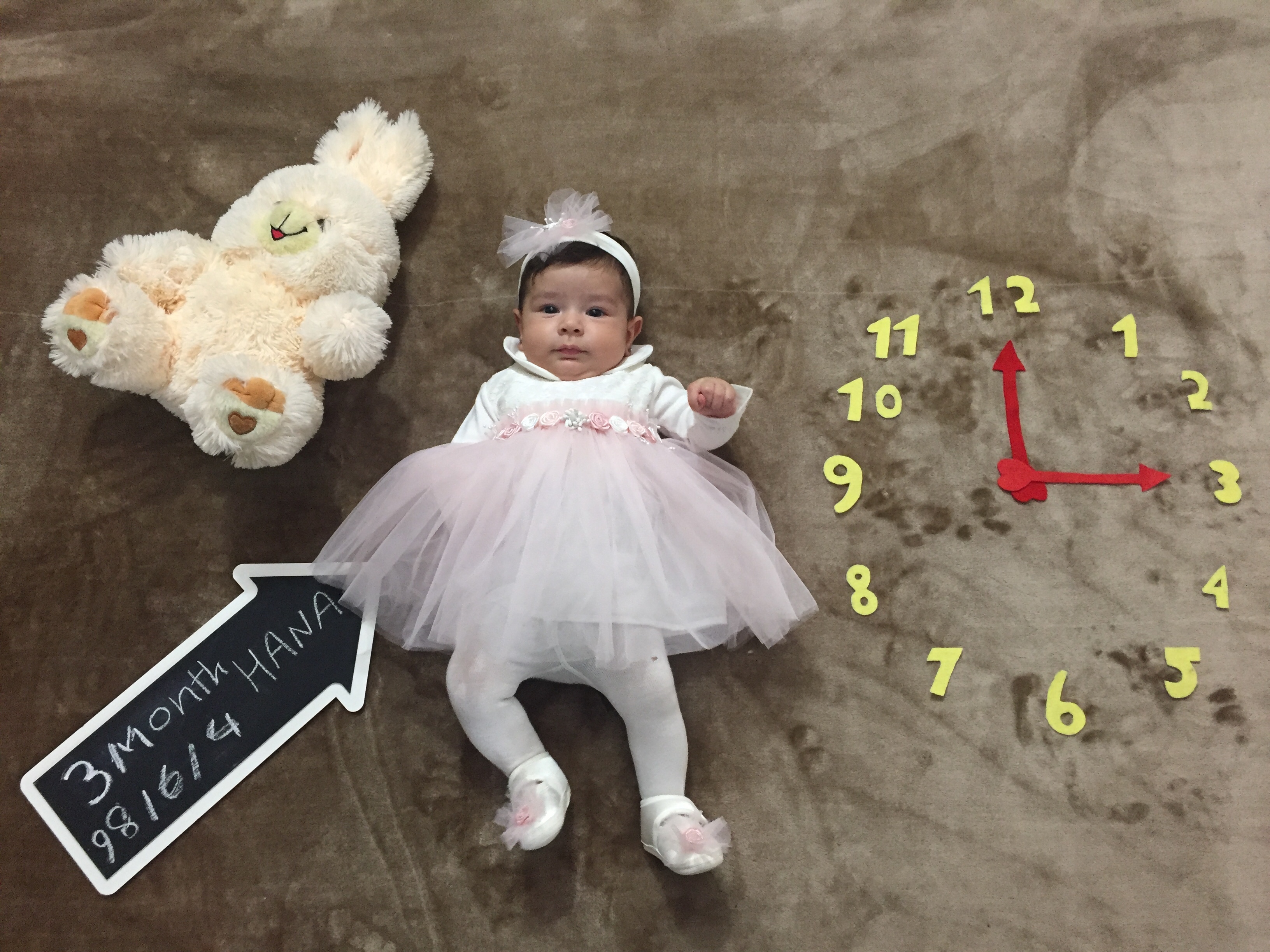 عکس نوزاد دختر هانا سلطانپور