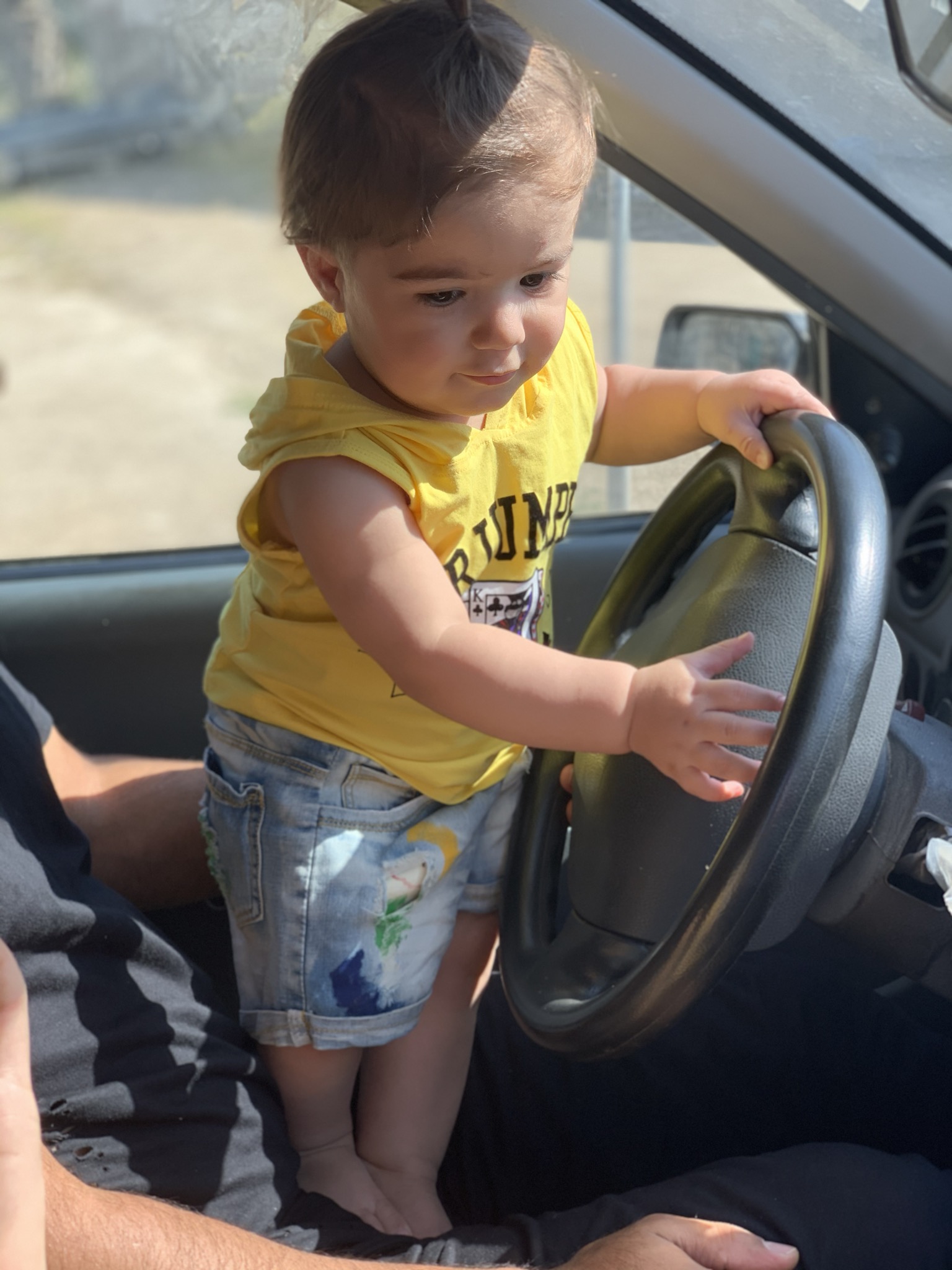 یازده ماهگی نوزاد فرهام عربزاده