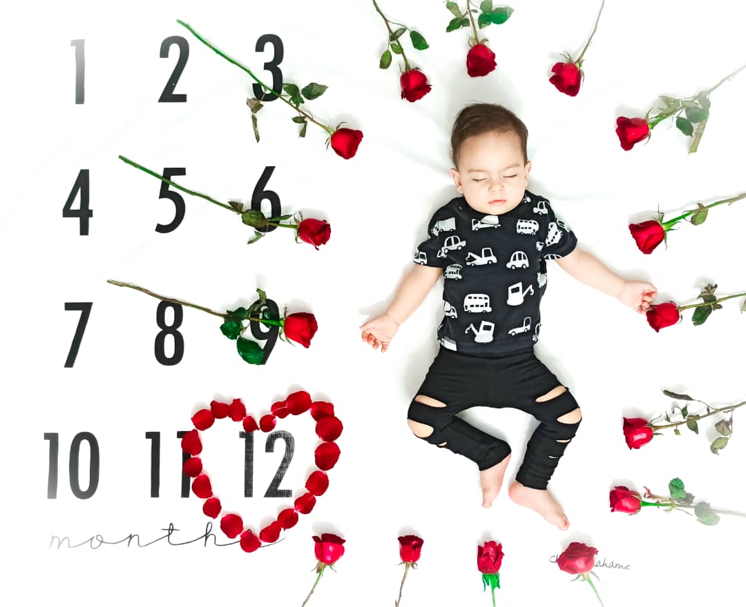 دوازده ماهگی نوزاد آیکان غراوی