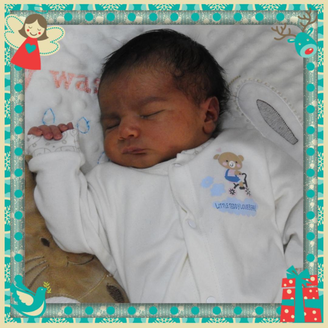 متولد شدن نوزاد پارسا خطیبی پور