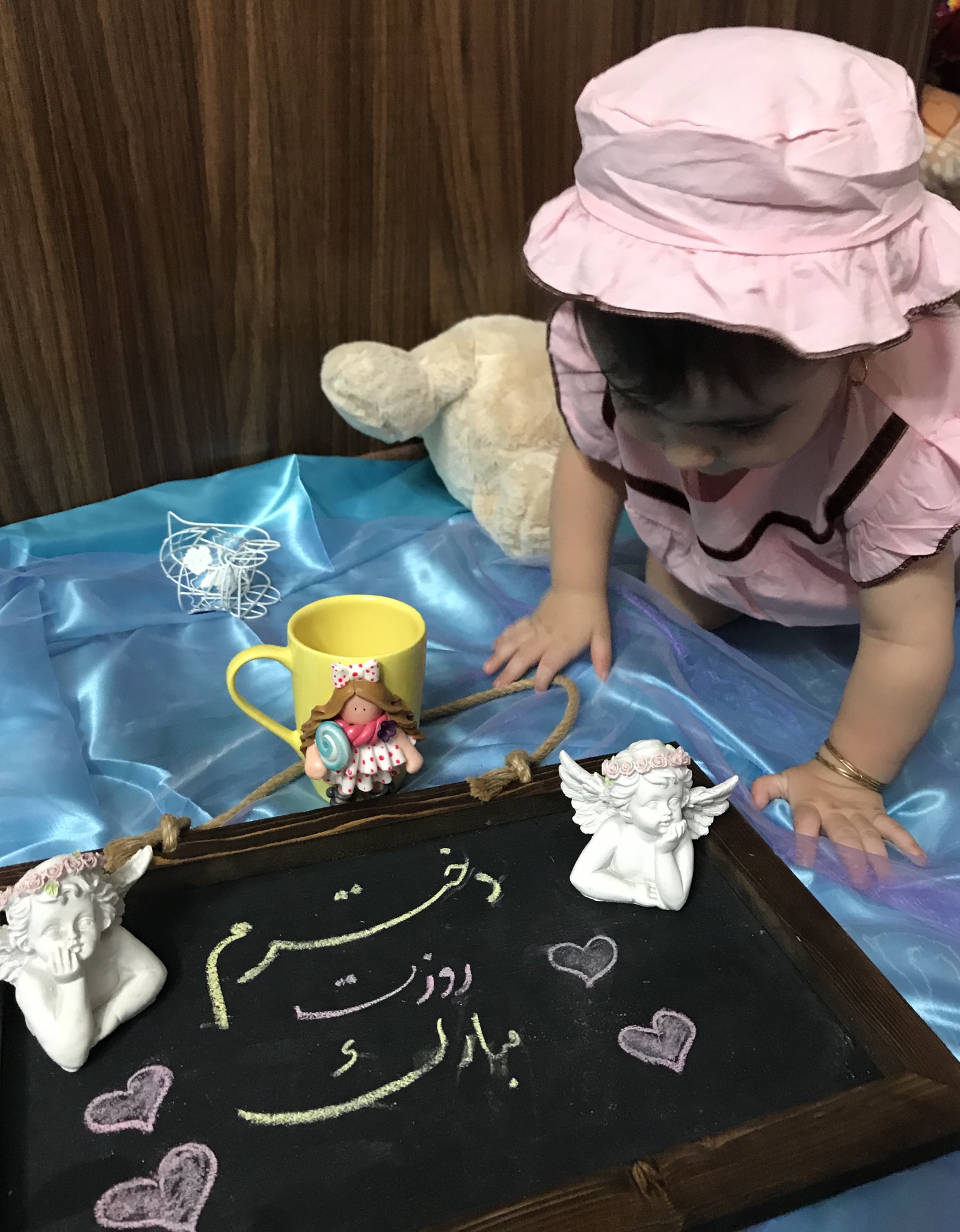 نه ماهگی نوزاد ال آی عاقلی