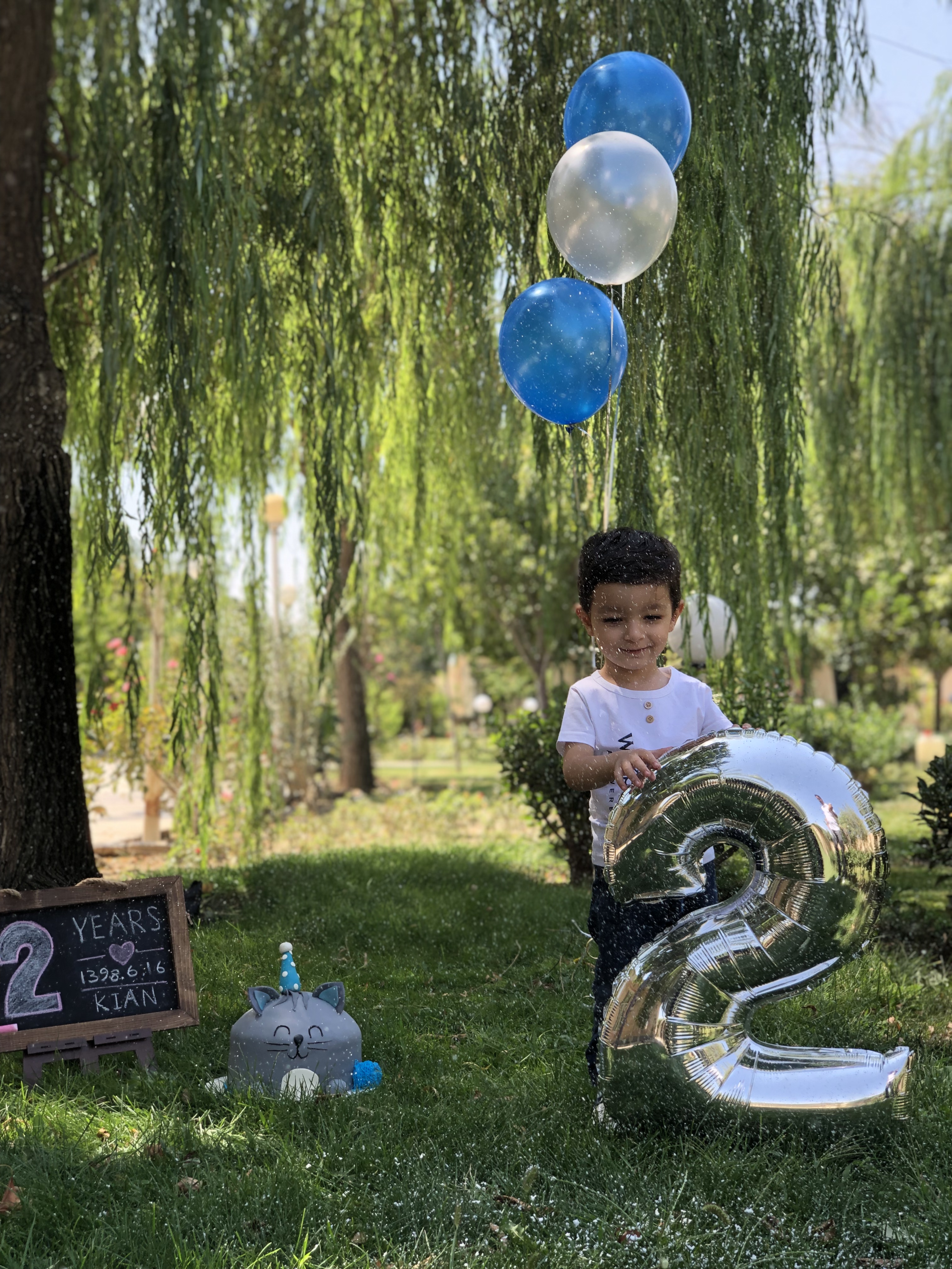 بیست و سه ماهگی کودک کیان زنگنه