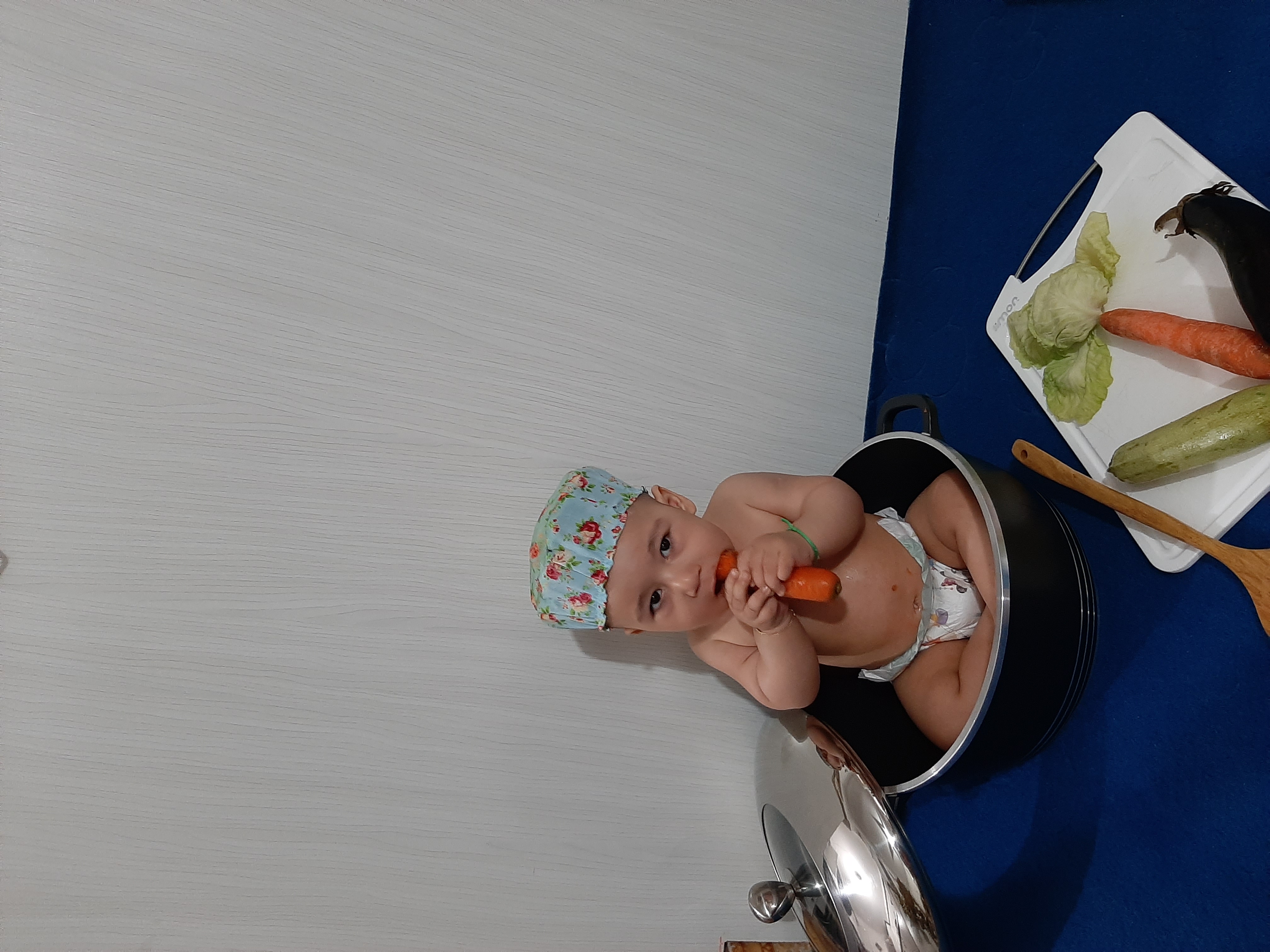 شروع غذای کمکی آروین مغانلو