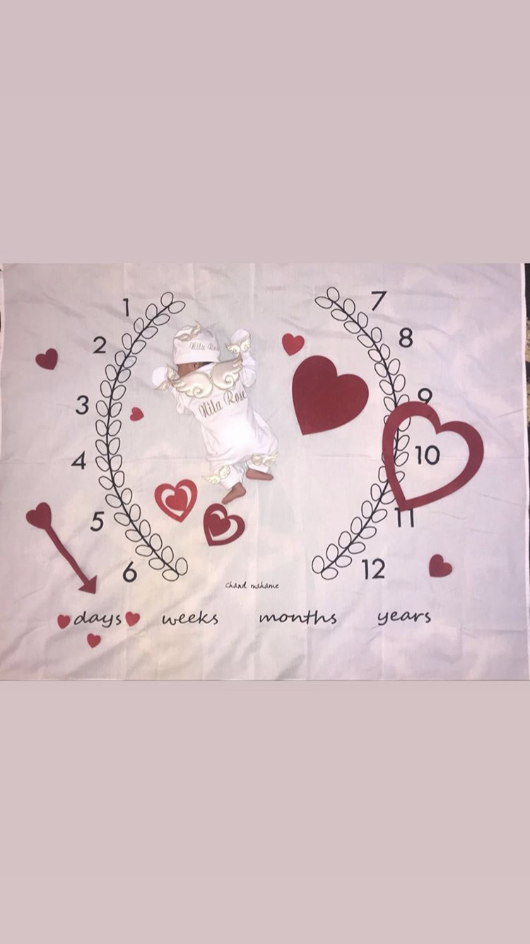 یک ماهگی نوزاد عاطفه رهگوي