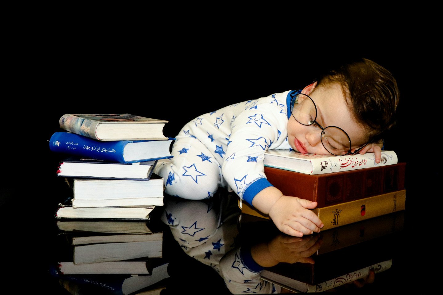 مسابقه_کتاب آرتین جون