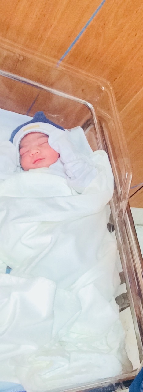 متولد شدن نوزاد نویان کمالی نسب