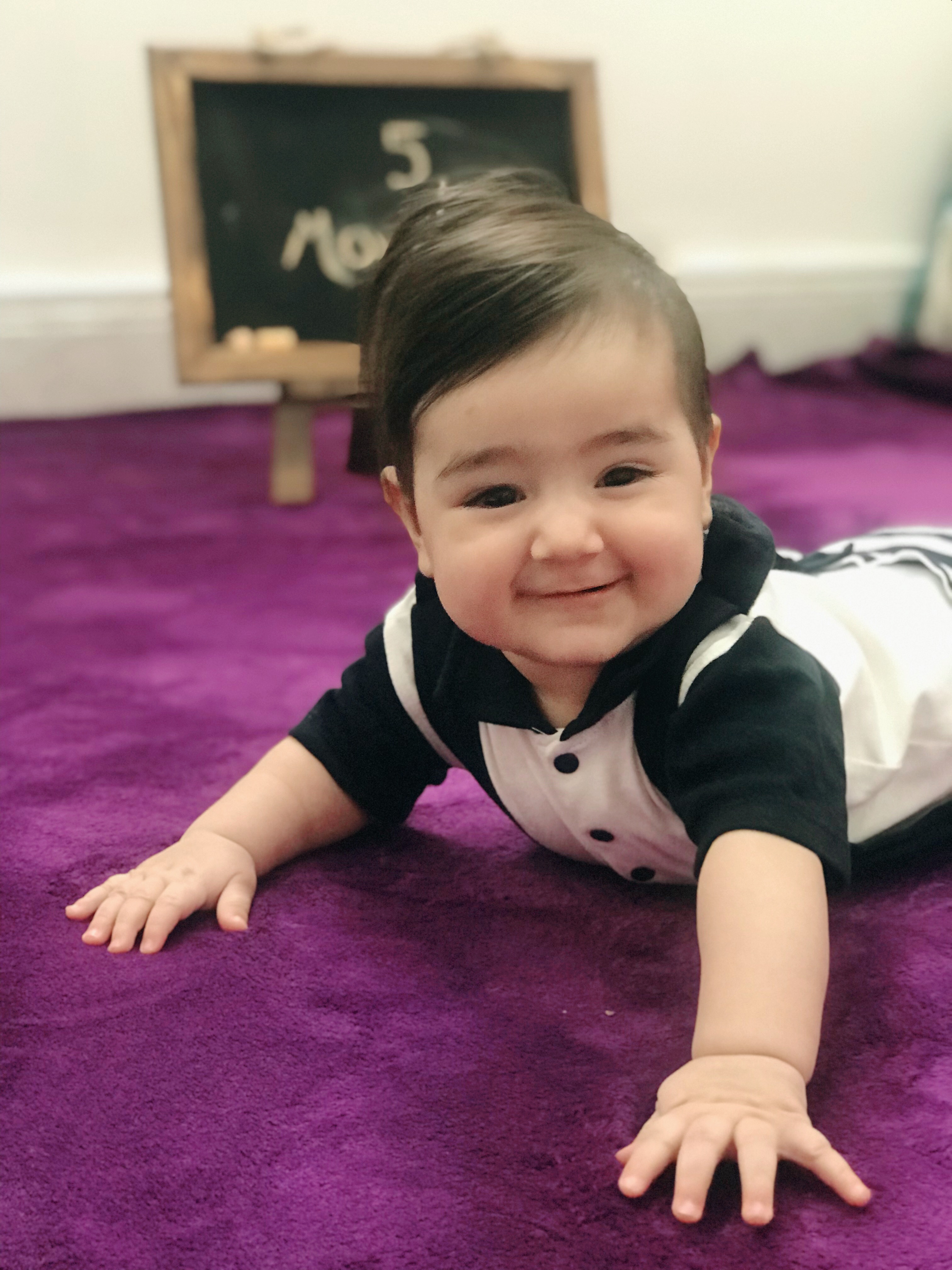 ده ماهگی نوزاد رایان جعفری