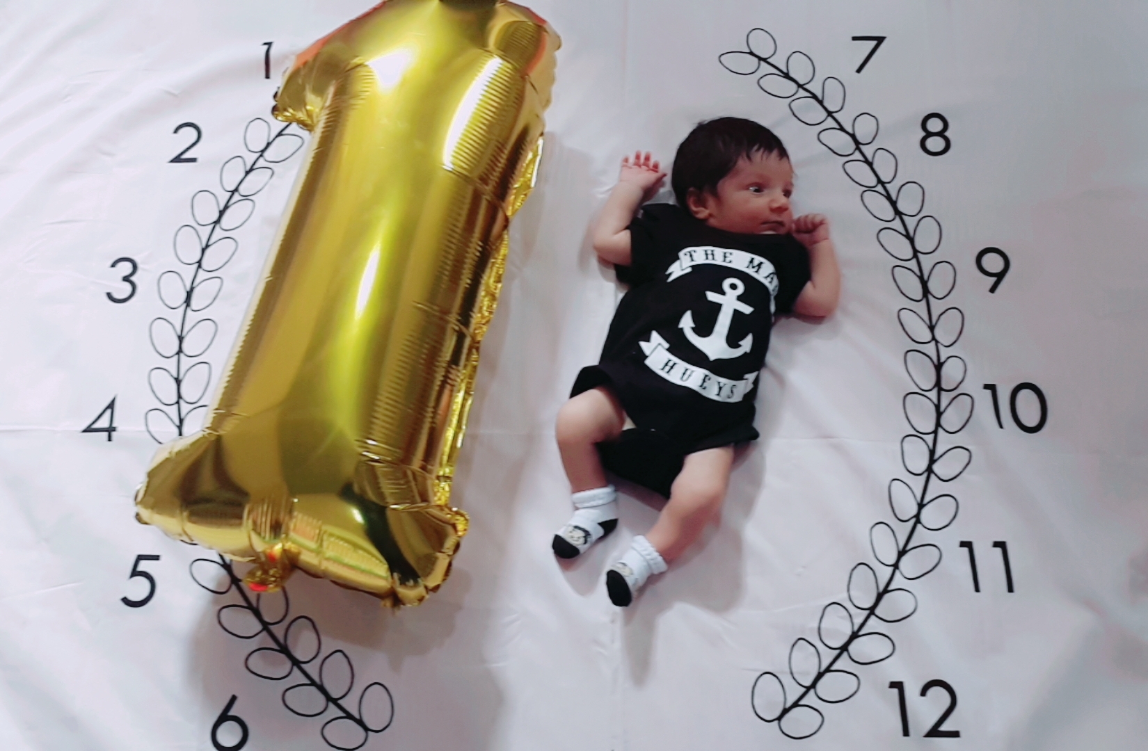 یک ماهگی نوزاد آرسام خسروانی