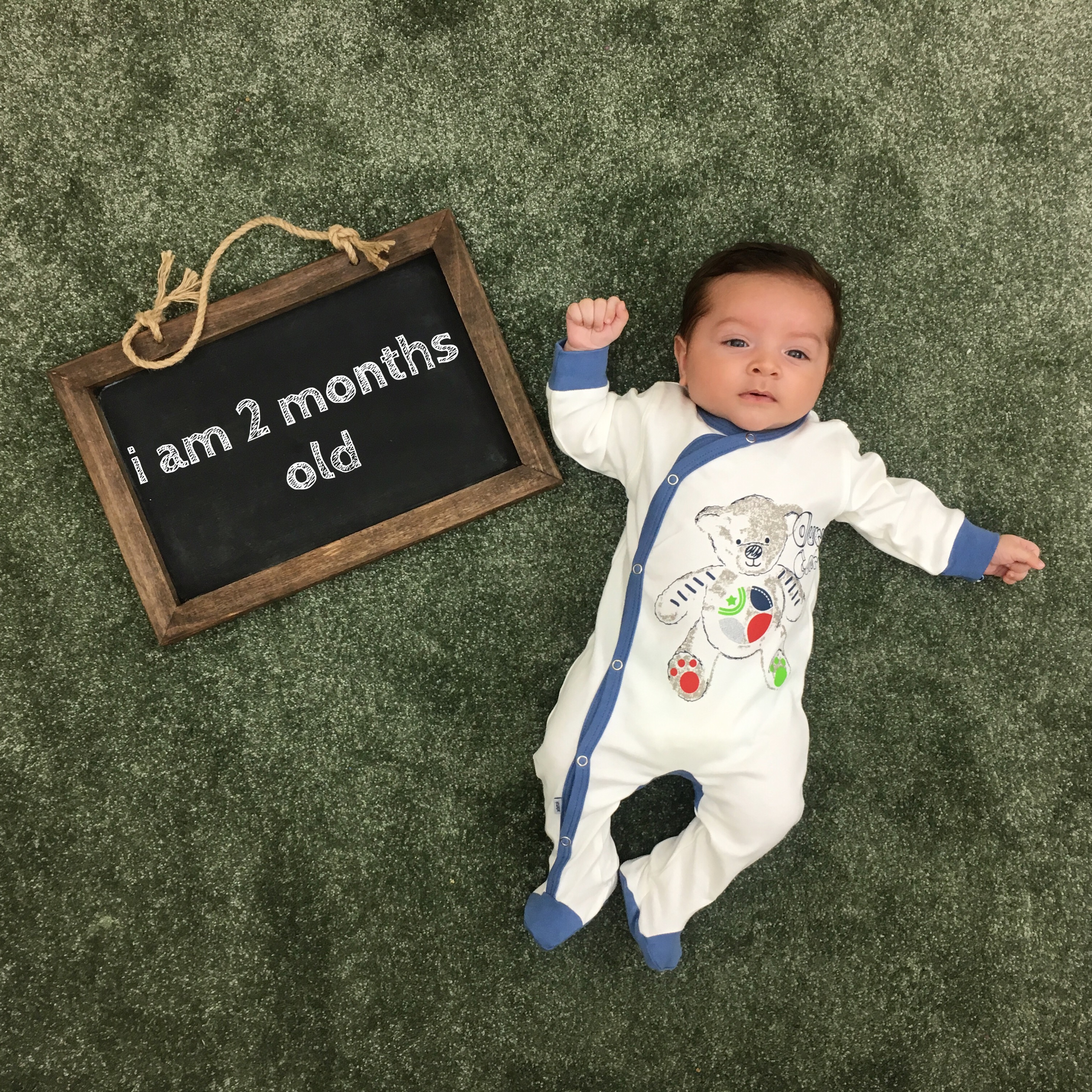 یک ماهگی نوزاد بنیامین بهادر