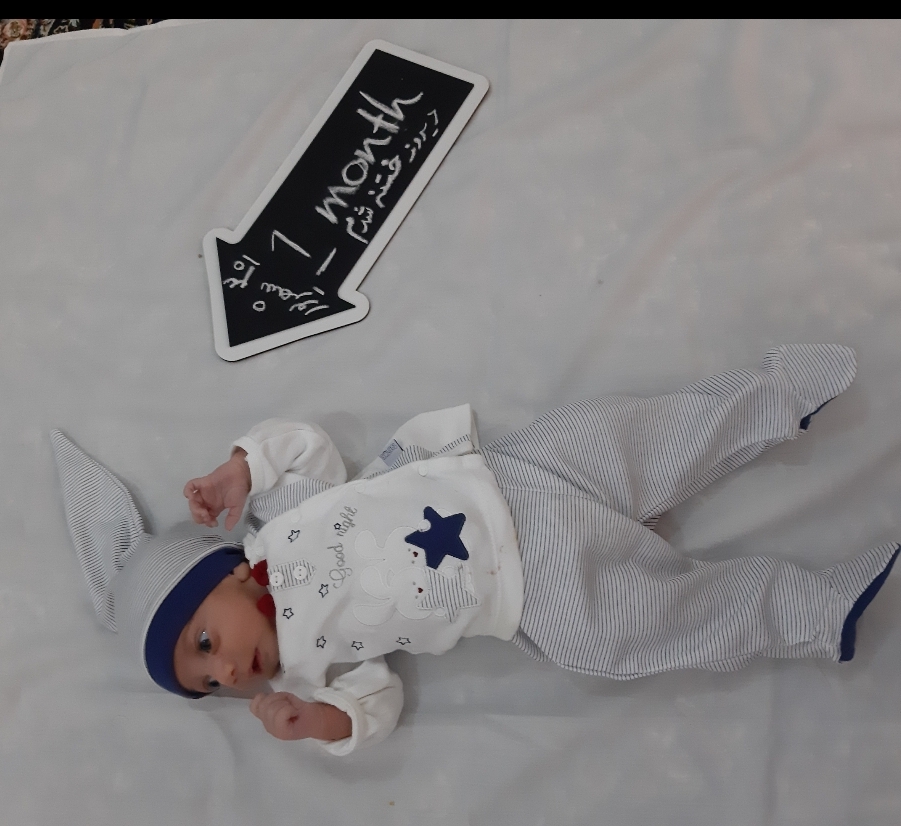 یک ماهگی نوزاد محمد طه