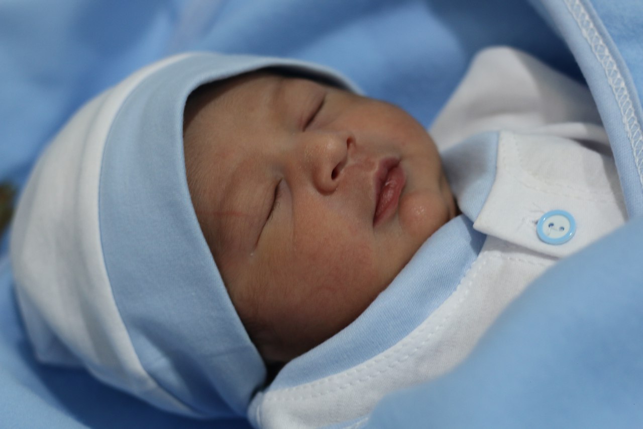 تم عکس پاییزی نوزاد لیام الهامی پور