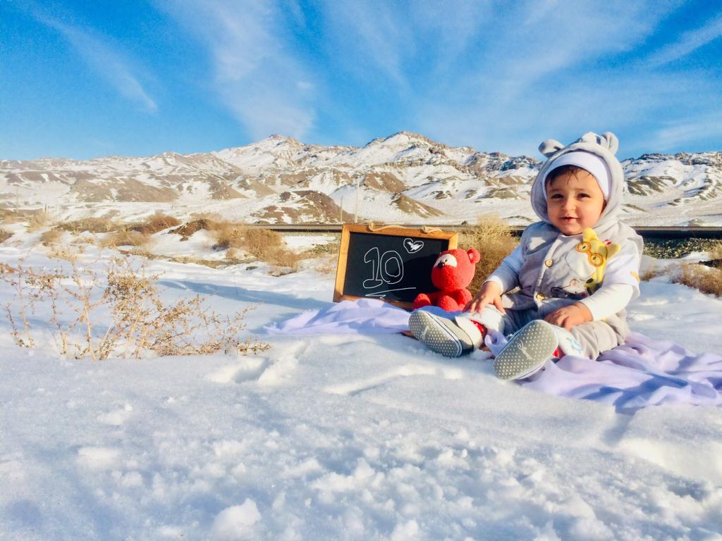 تم عکس زمستانی نوزاد امیرعلی بابایی