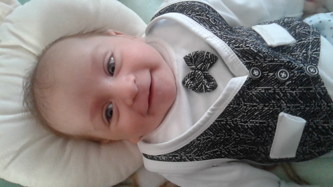اولین خنده نوزاد آرین