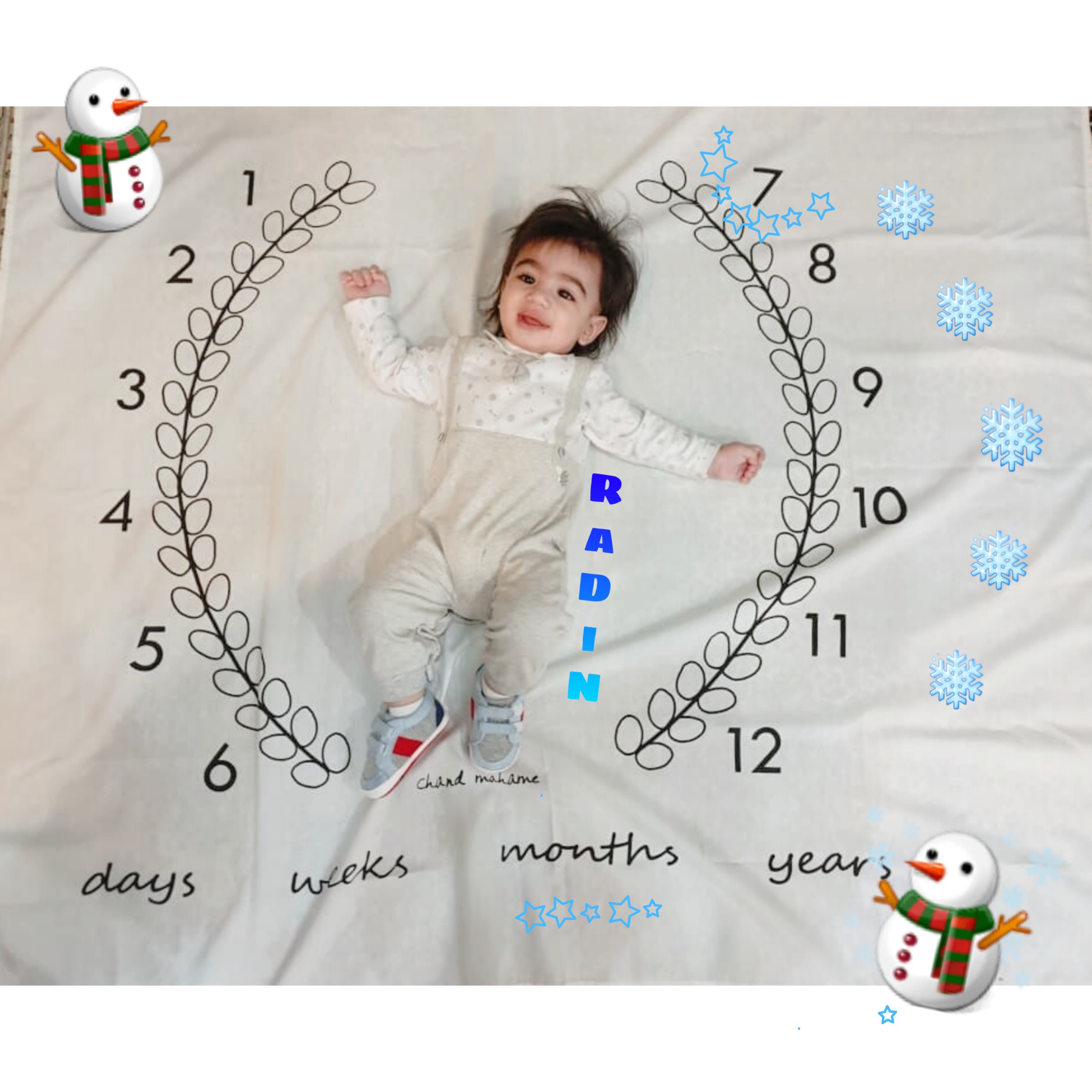 چهار‌دست و پا رفتن نوزاد رادین گلبنی