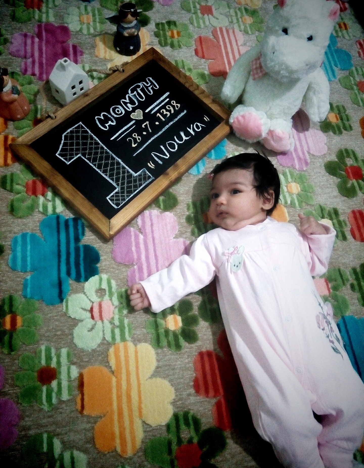 تخته سیاه فانتزی نورا صفری