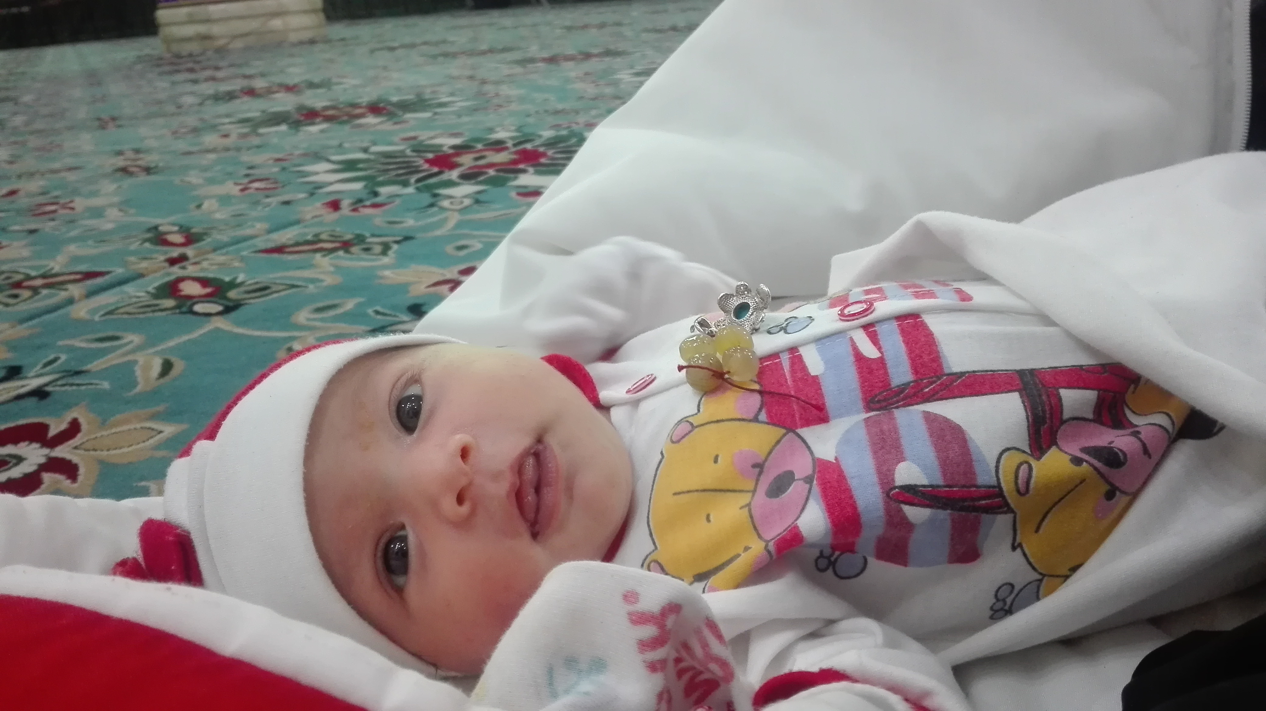 تم عکس تابستانی کودک نورا چکاه