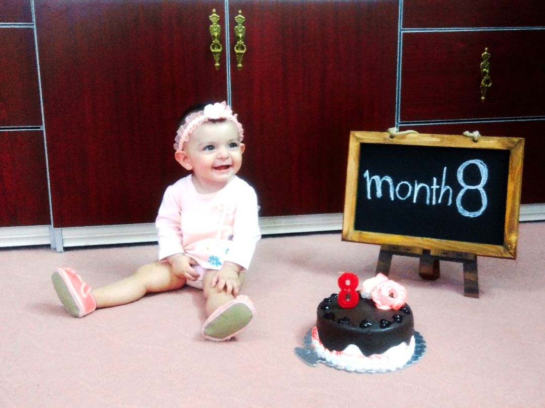 هشت ماهگی نوزاد میترا زارع