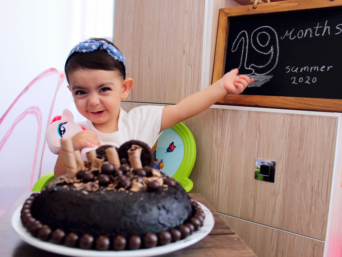 نوزده ماهگی کودک میترا زارع