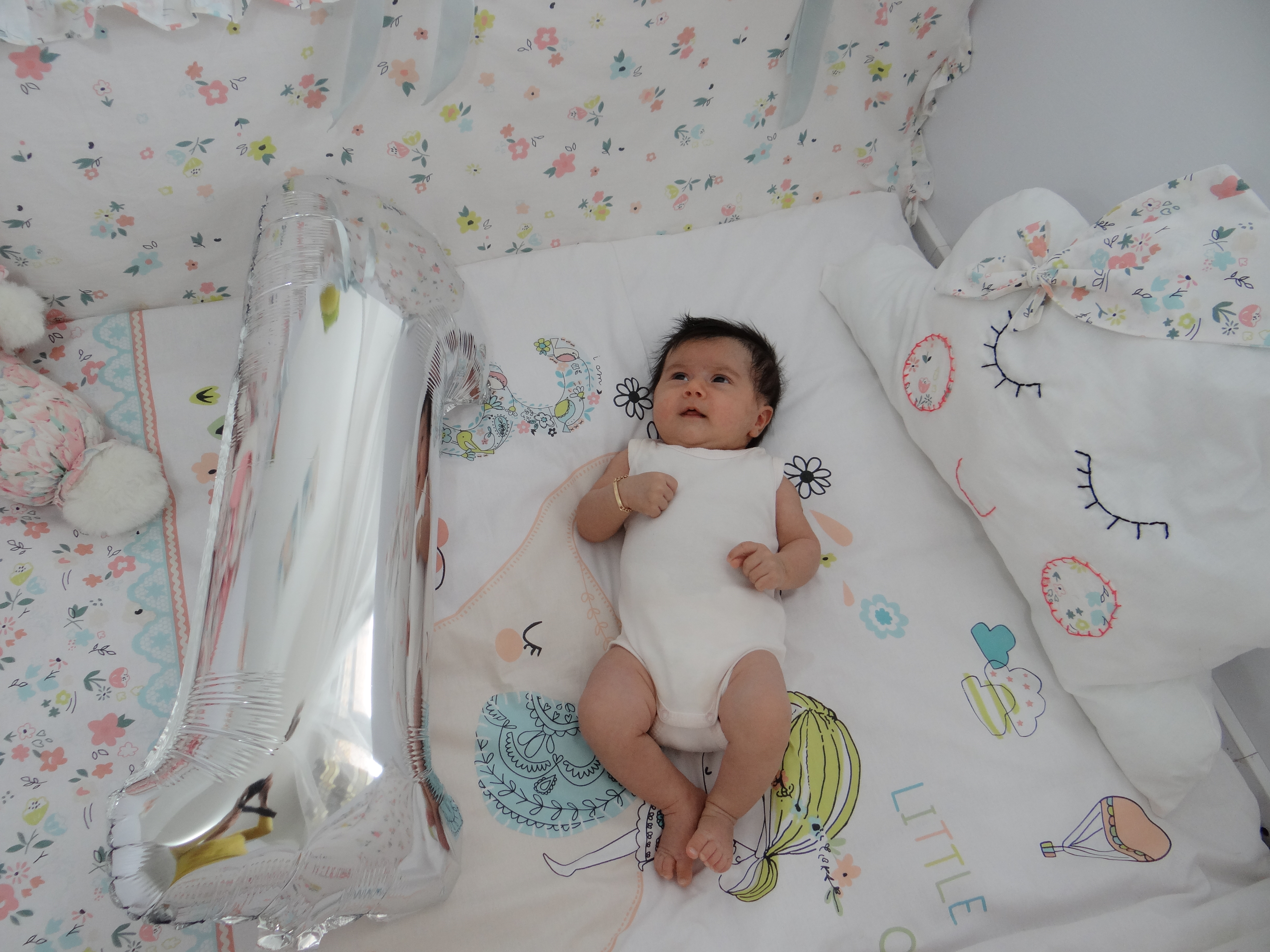 یک ماهگی نوزاد الارا امینی