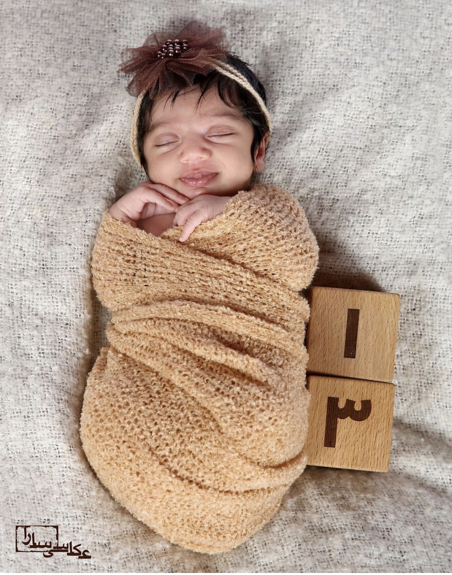 مکعب تاریخ شمار فارسی هيام باستين نژاد