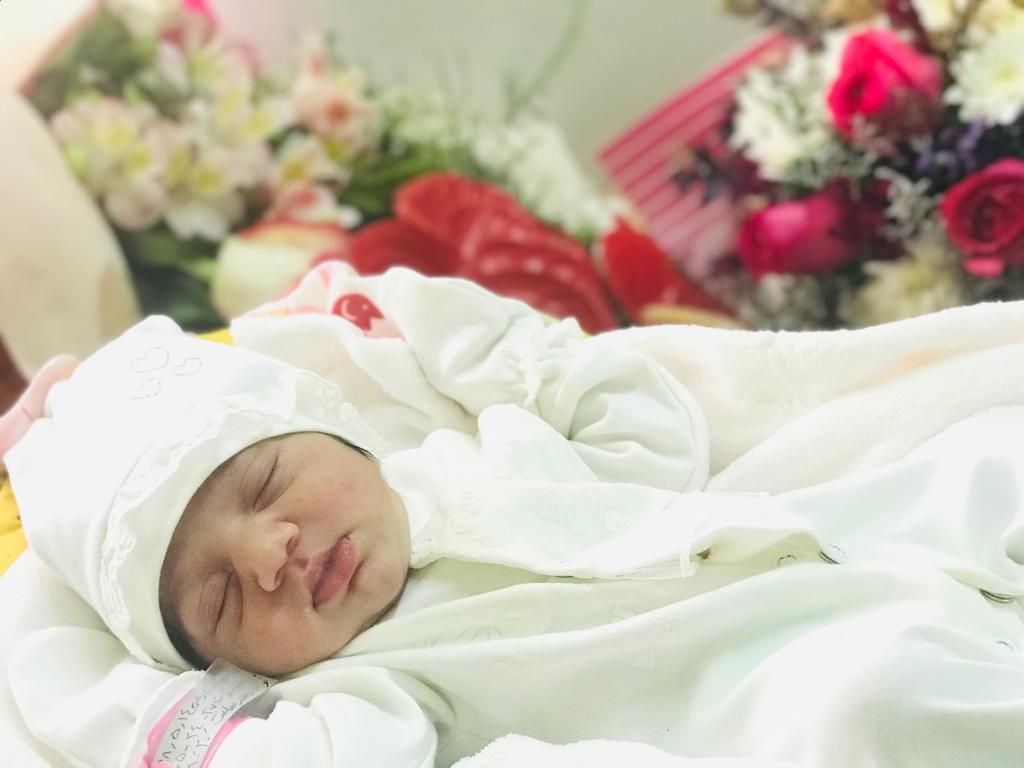 متولد شدن نوزاد هيام باستين نژاد