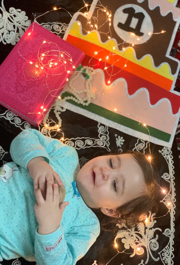یازده ماهگی نوزاد دلنیا بشیری