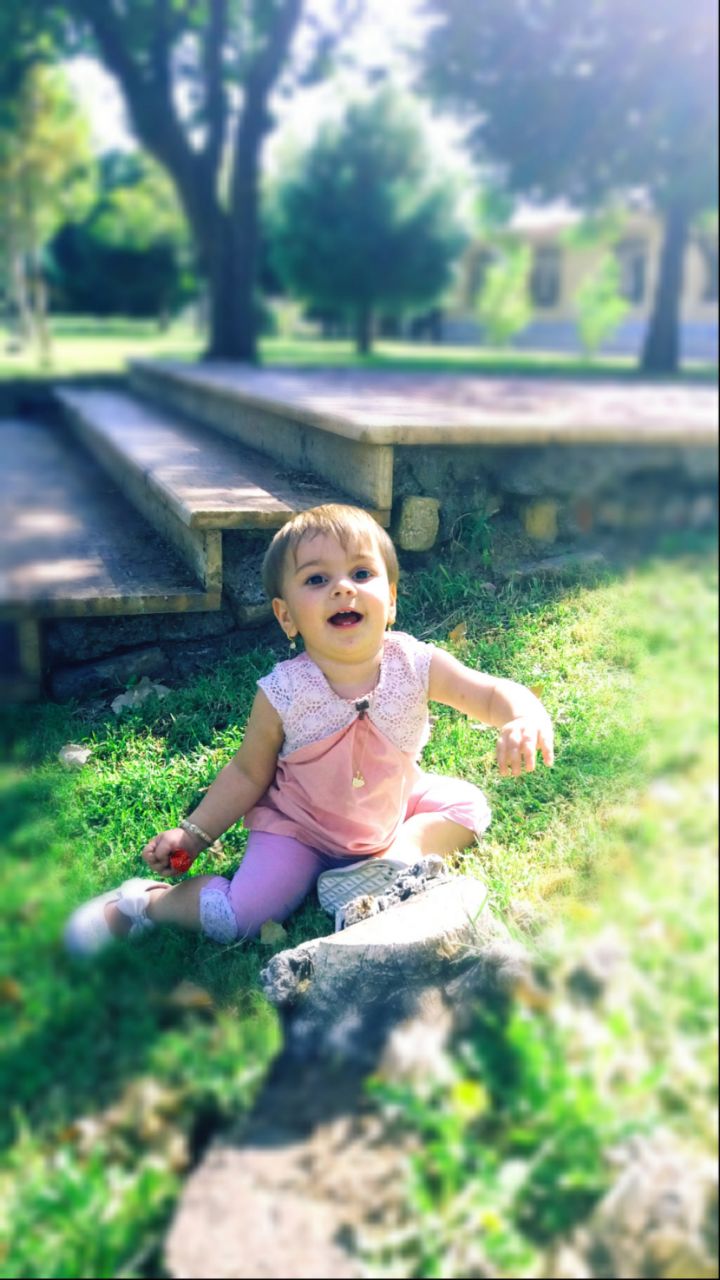 پانزده ماهگی کودک دلسا خالقی