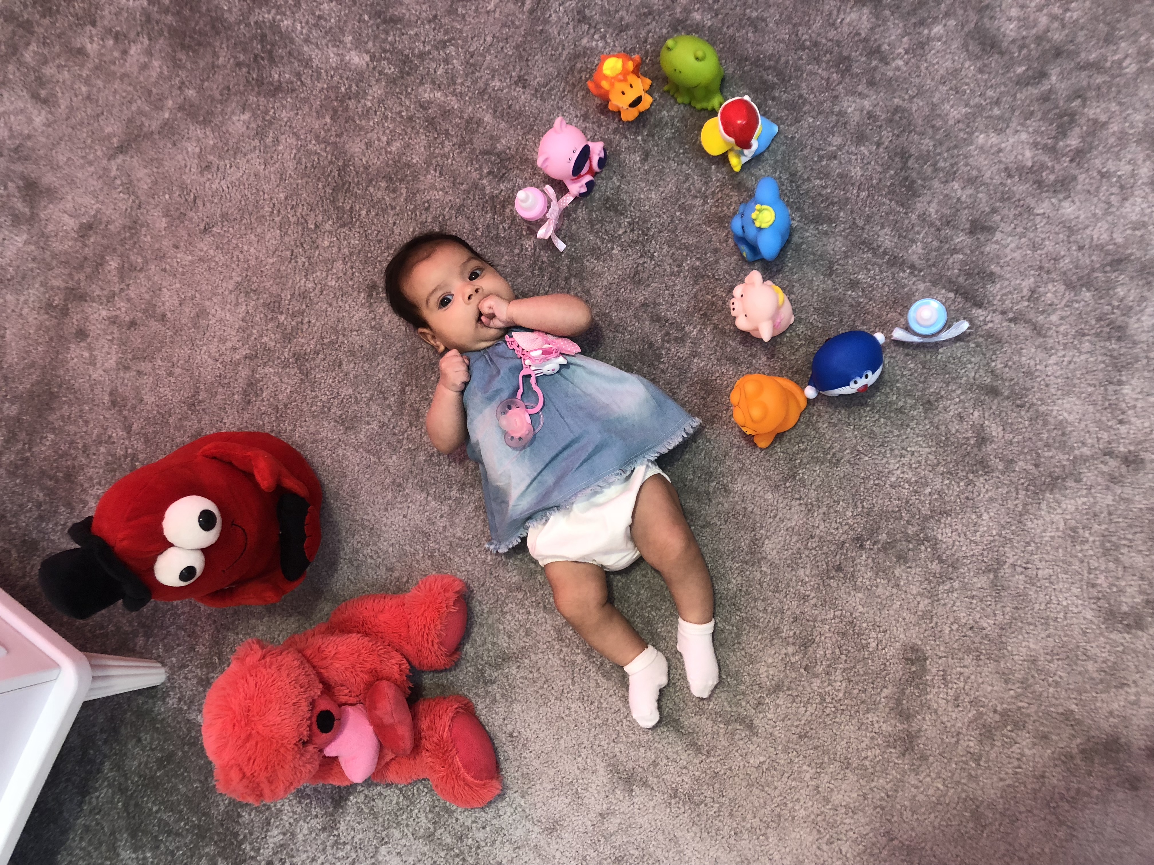 اولین خنده نوزاد مانيا قلندر