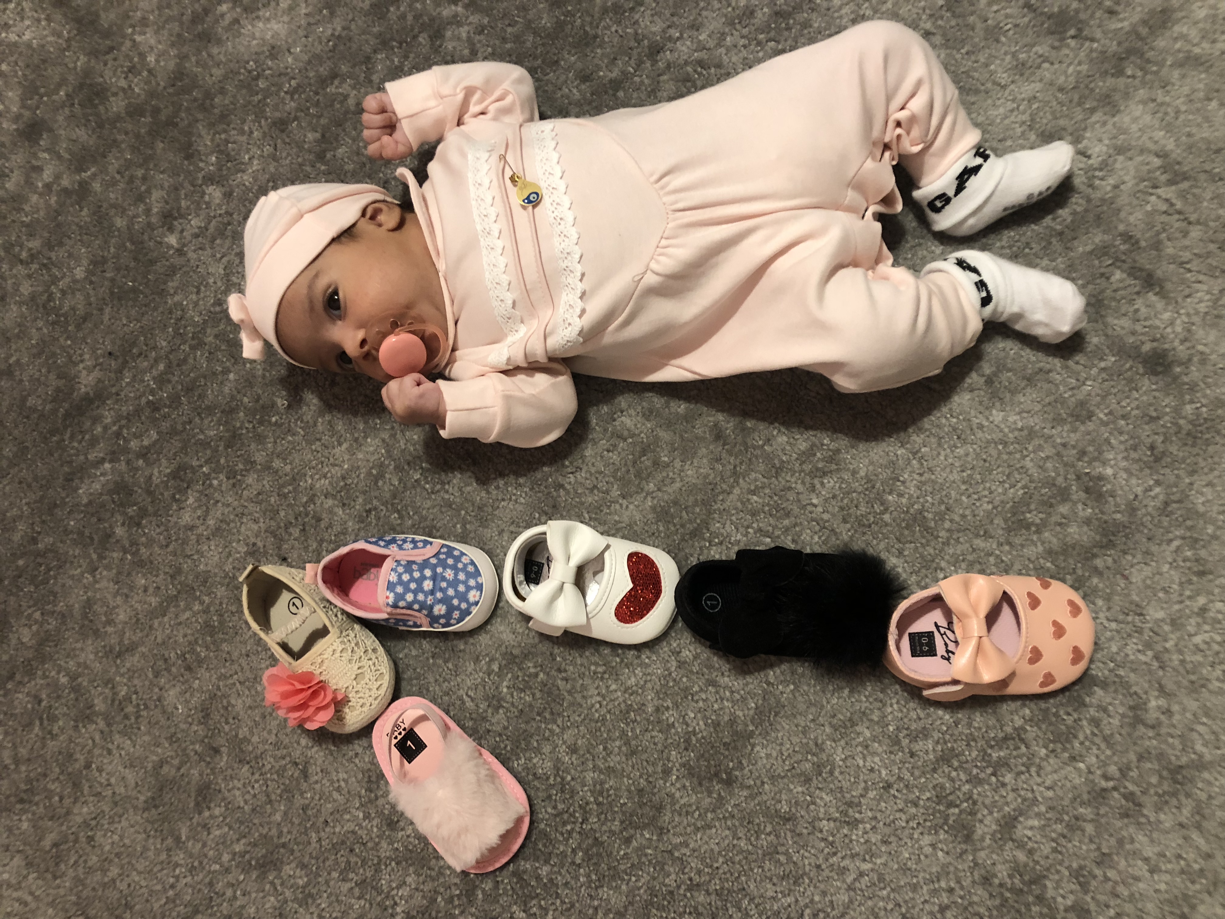 یک ماهگی نوزاد مانيا قلندر