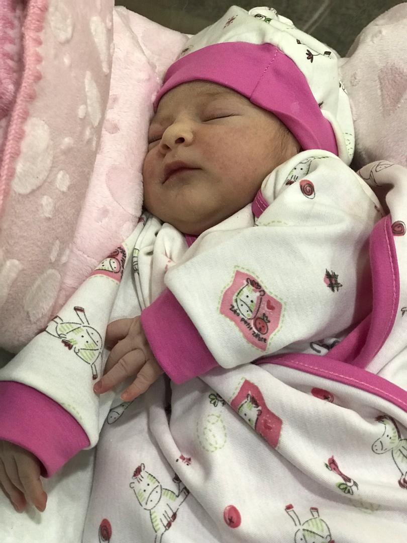 متولد شدن نوزاد ملورین کبیری